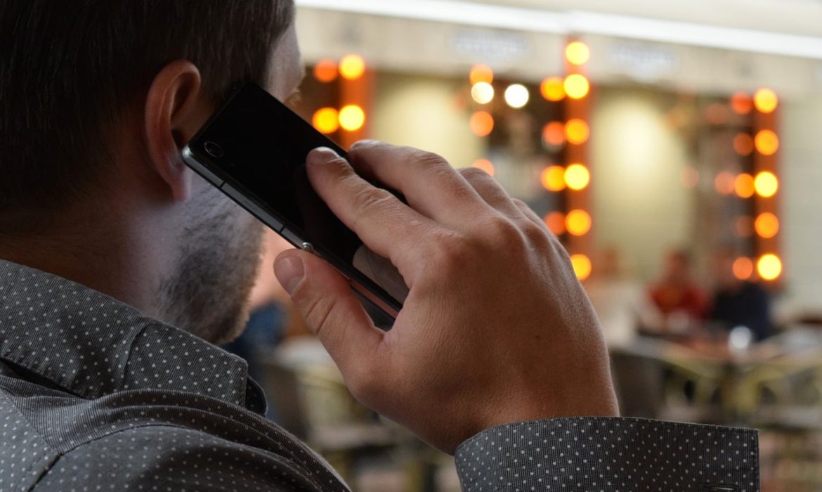 5 Tools to Find Out Who Called You From This Number