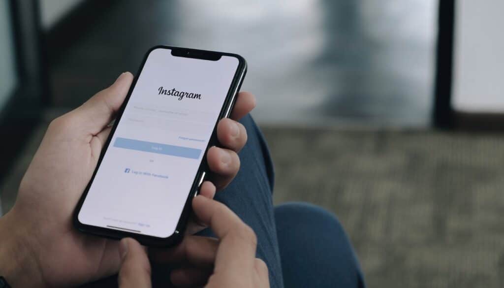 Instanavigation: AccessTo View Instagram Story Anonymously, It’s Review & Alternatives