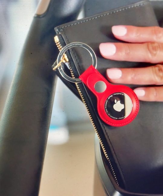 Top 5 AirTag Alternatives to Keep Track of Your Belongings