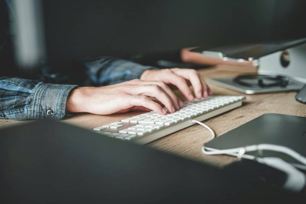 What are the tools and techniques used by Zillexit Software?